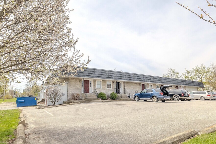 More Photos Of 3 E Division St, Remington Apartments For Sale