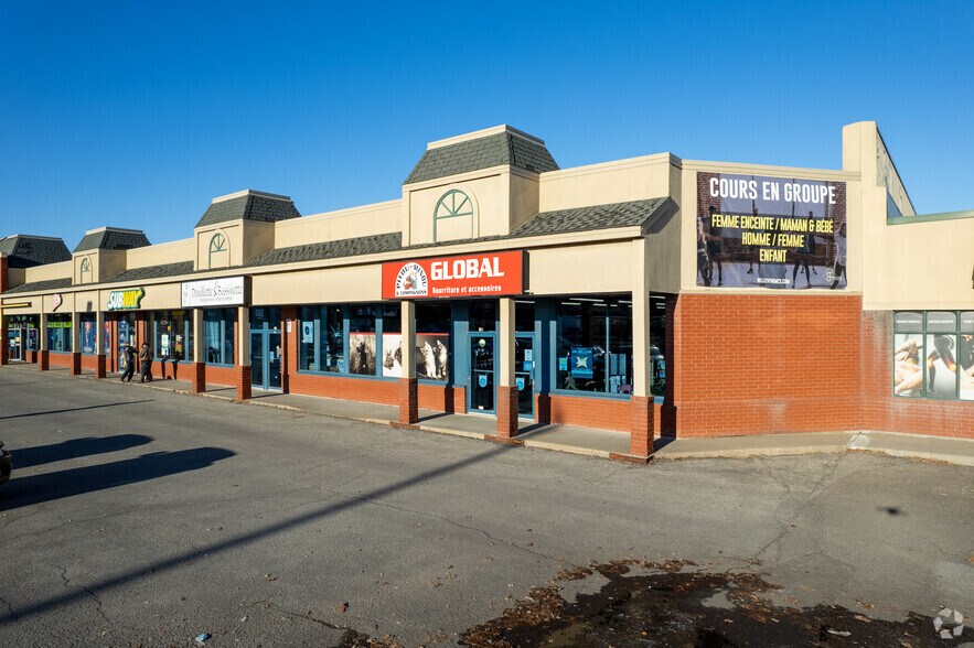 More Photos Of 1314-1360 Boul du Curé-Labelle, Blainville Storefront For Lease