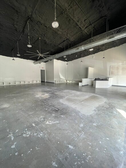 More Photos Of 227 State Highway 75, Huntsville Medical For Lease