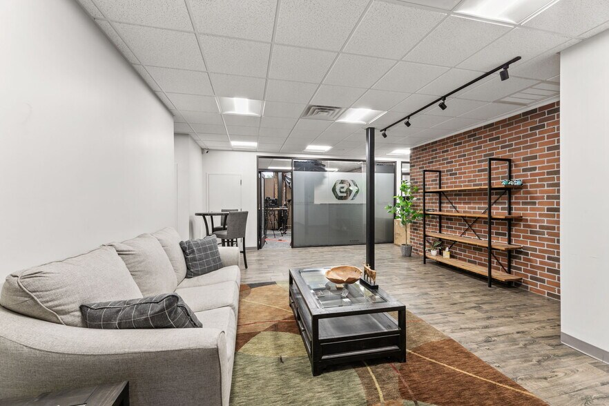 More Photos Of 14500 San Pedro Ave, San Antonio Office For Lease