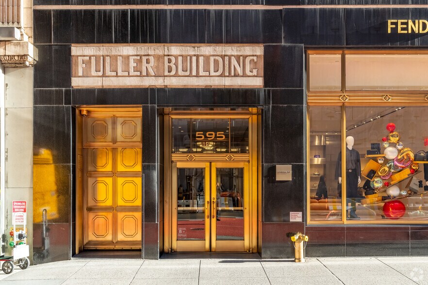 More Photos Of 595 Madison Ave, New York Office For Sale