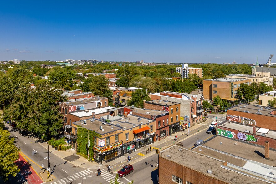 More Photos Of 2107-2119 Rue Rachel E, Montréal Storefront Retail Residential For Lease