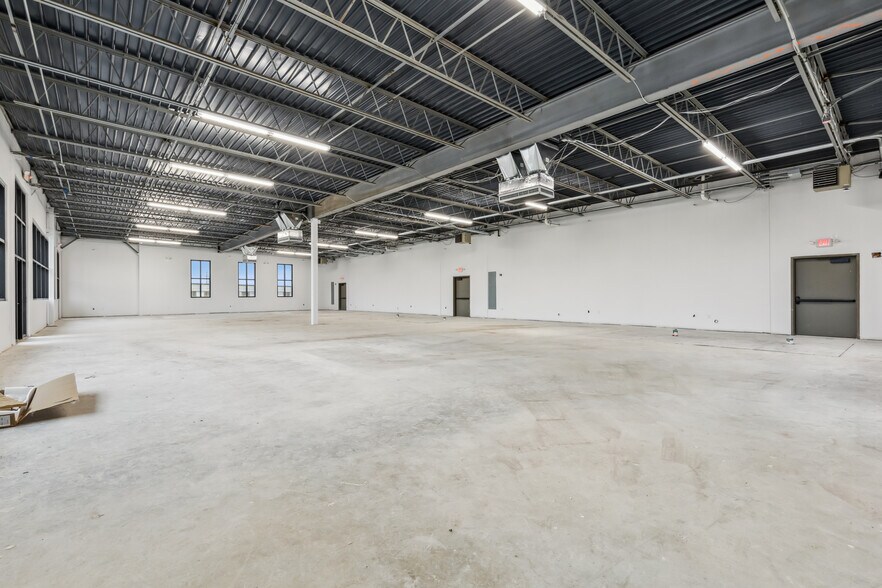 More Photos Of 4600 Eden Rd, Arlington Loft Creative Space For Sale