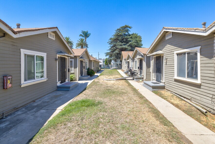 More Photos Of 816 Myrtle Ave, Inglewood Apartments For Sale