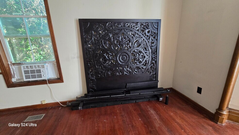 More Photos Of 311 Silver Pl, Knoxville Apartments For Sale