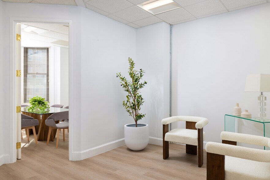 More Photos Of 29-33 Newbury St, Boston Office For Lease