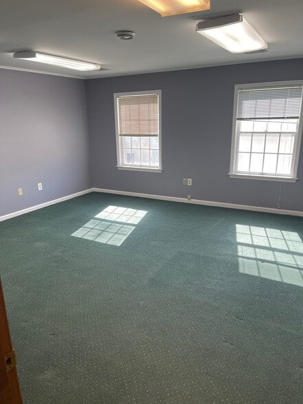 More Photos Of 440 Route 513, Califon Loft Creative Space For Lease