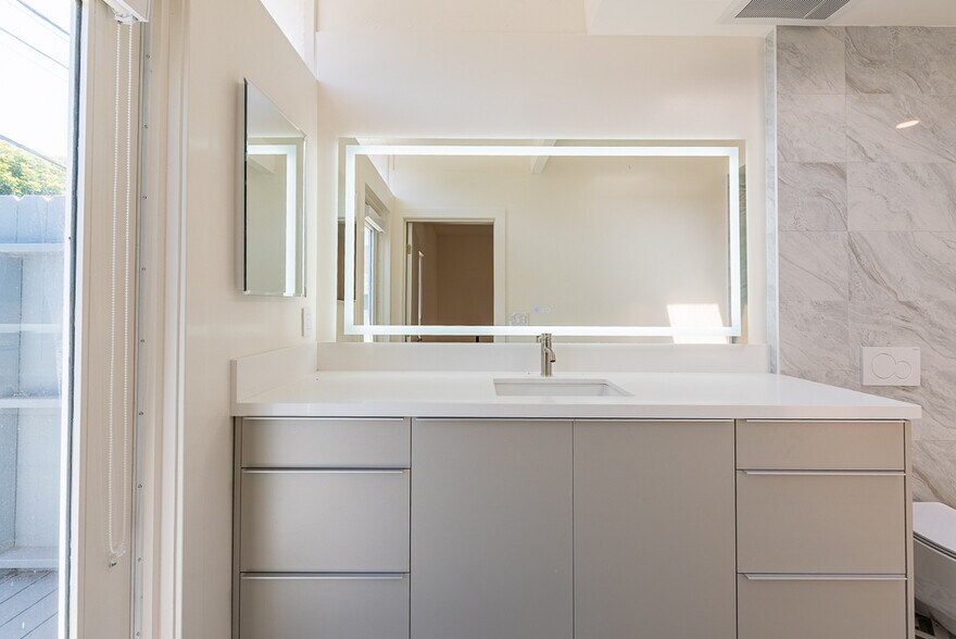 More Photos Of 7273 Birdview Ave, Malibu Apartments For Sale