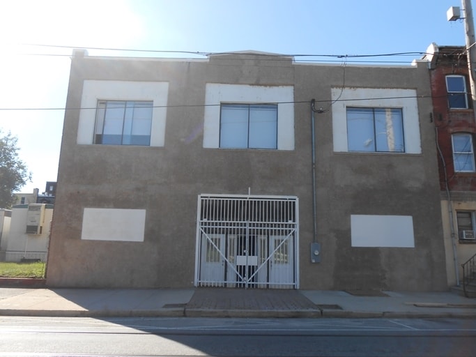 Primary Photo Of 860-862 N 40th St, Philadelphia Warehouse For Sale