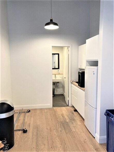 More Photos Of 168 7th St, Brooklyn Industrial For Lease