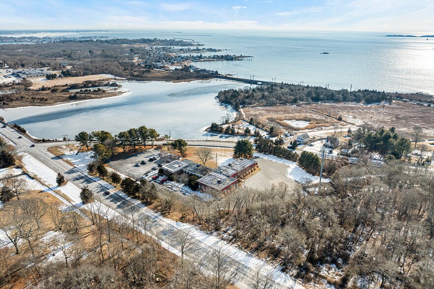 More Photos Of 107 Wilcox Rd, Stonington Loft Creative Space For Sale