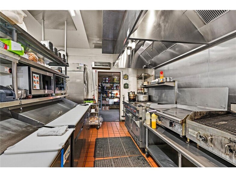 More Photos Of 4654 County Highway 61 hwy, Moose Lake Specialty For Sale