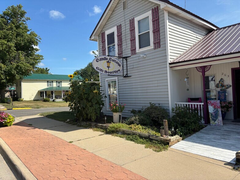 More Photos Of 203 S Main St, Crystal Storefront For Sale