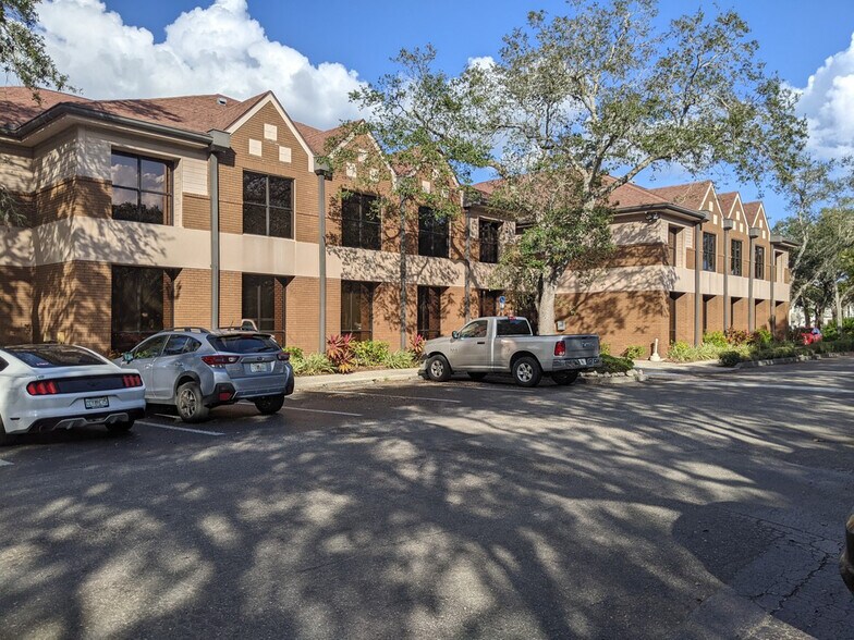 More Photos Of 3639-3711 Cortez Rd W, Bradenton Office For Lease