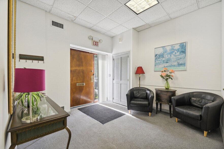 More Photos Of 35 Belden Pl, Montclair Loft Creative Space For Sale
