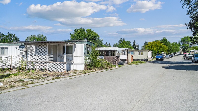 More Photos Of 9518 E 4th Ave, Spokane Valley Manufactured Housing Mobile Home Park For Sale