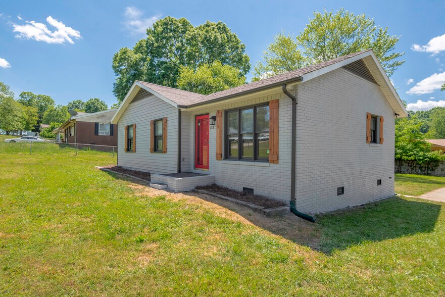 More Photos Of , Statesville Specialty For Sale