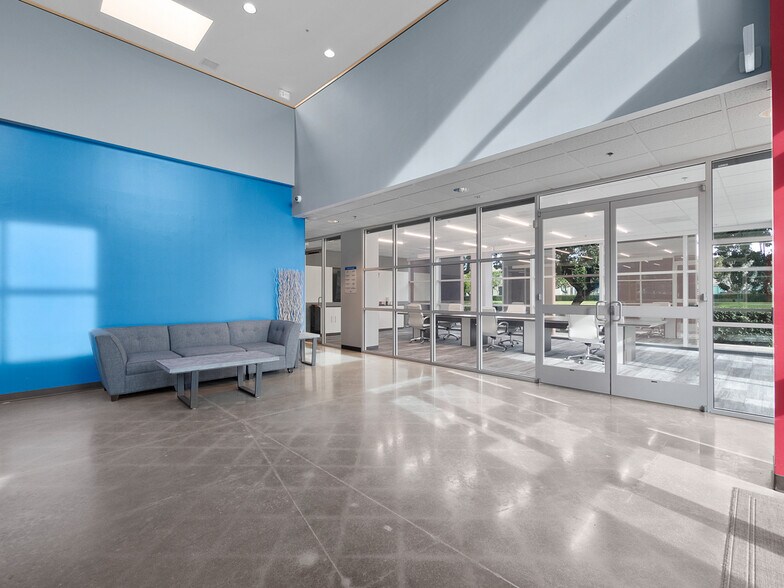 More Photos Of 8900 Research Dr, Irvine Research And Development For Lease