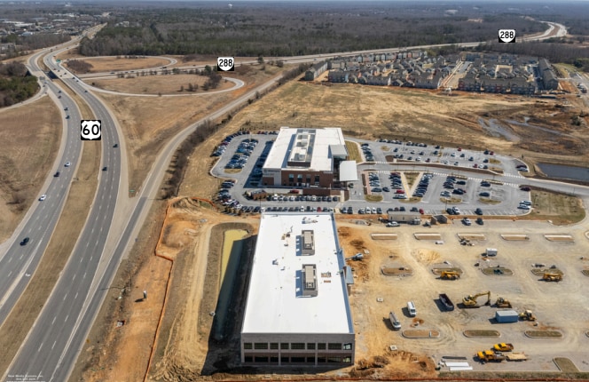 More Photos Of 15350 E West Rd, Midlothian Medical For Lease