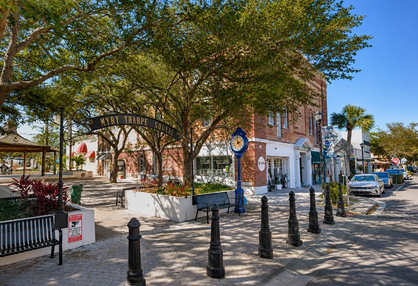 More Photos Of 319 Brevard Ave, Cocoa Storefront Retail Office For Lease