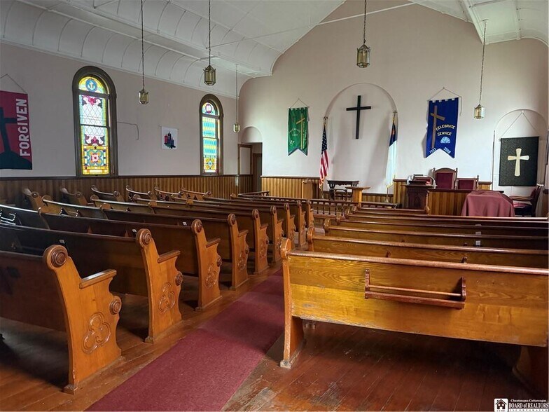 More Photos Of 2395 Havens Corners Rd, Penn Yan Religious Facility For Sale