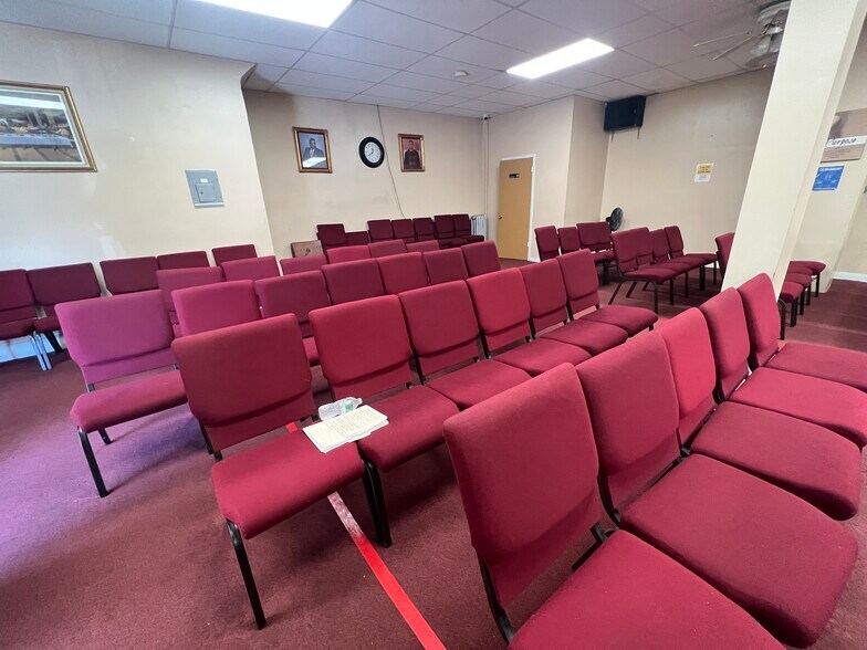 More Photos Of 303 E 98th St, Brooklyn Religious Facility For Sale