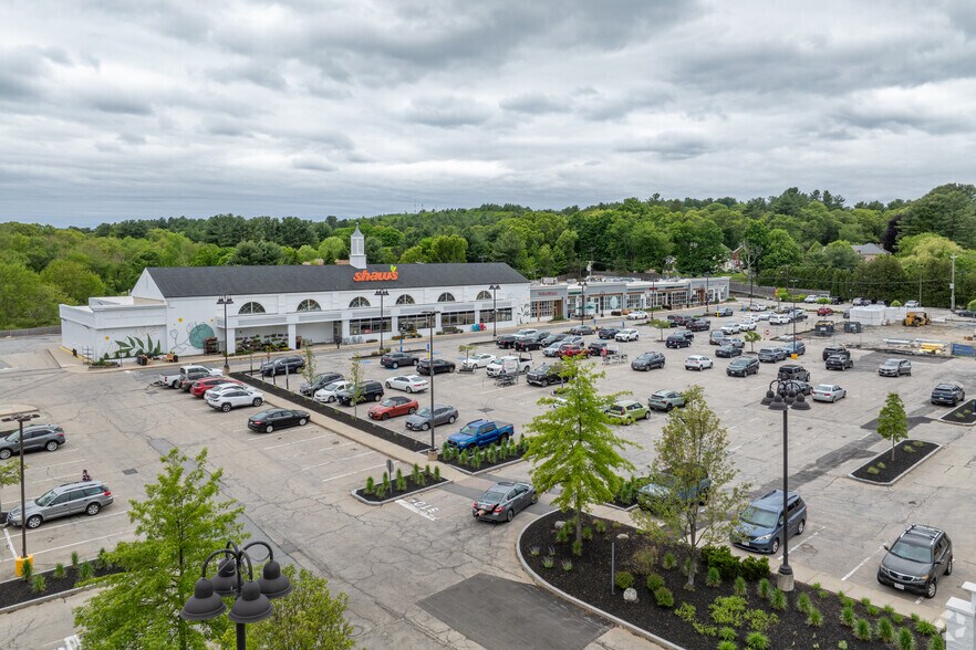 More Photos Of 509-513 Boston Post Rd, Sudbury Unknown For Lease