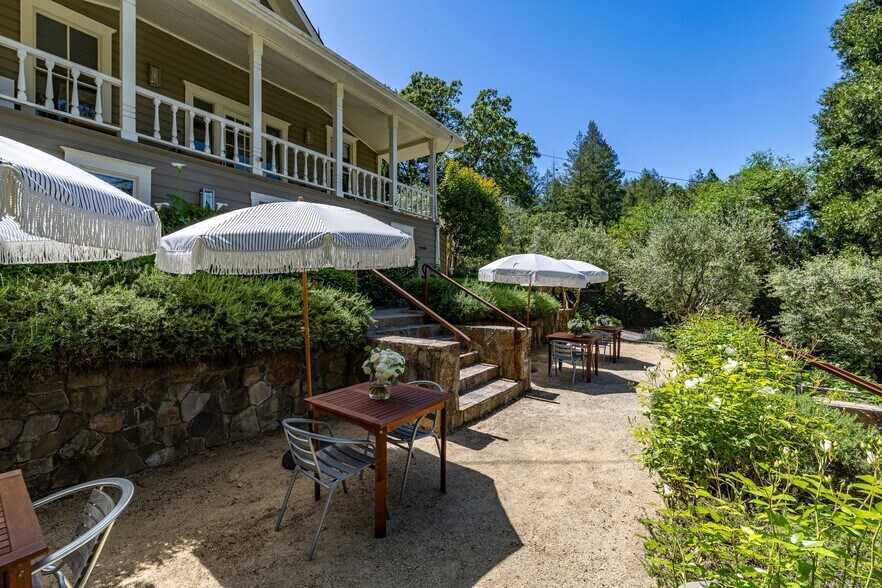 More Photos Of 1805 Foothill Blvd, Calistoga Hospitality For Sale