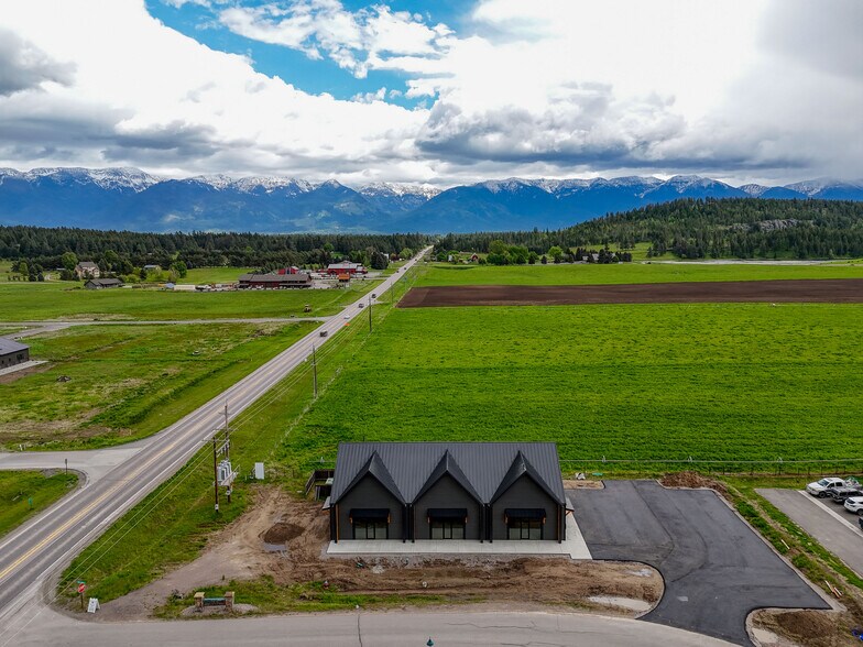 More Photos Of 101 Jewel Basin Ct, Bigfork Storefront Retail Office For Sale