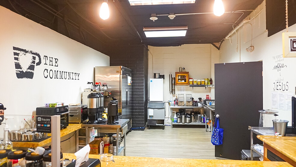 More Photos Of 911-913 S Maple Ave, Montebello Warehouse For Sale