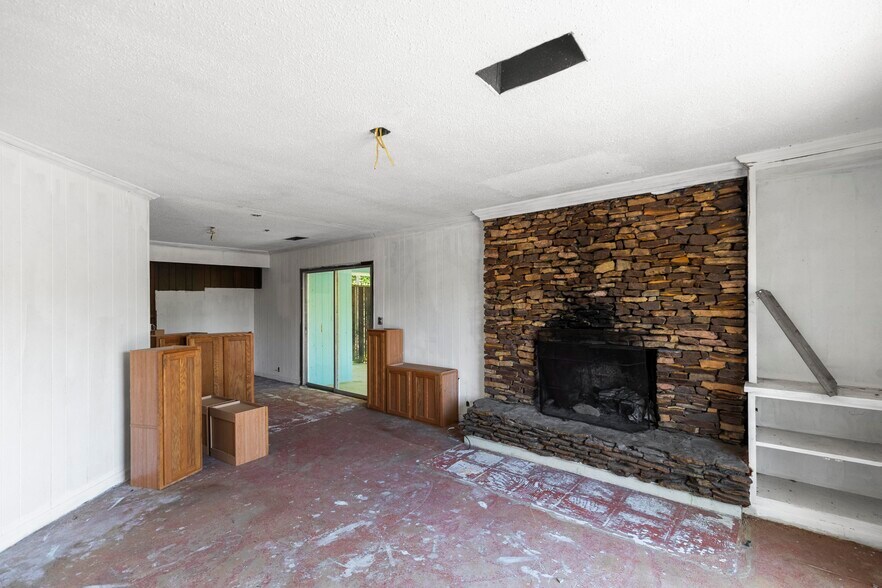 More Photos Of 1010 N Eufaula Ave, Eufaula Hotel For Sale