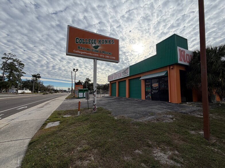 More Photos Of 10150 N Florida Ave, Tampa Auto Dealership For Lease
