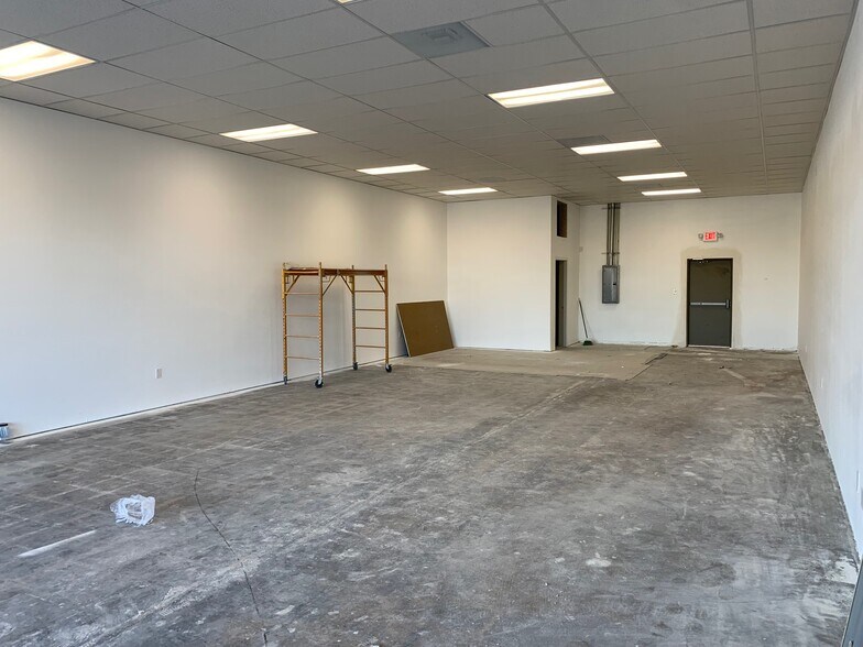 More Photos Of 5972 Stockton Blvd, Sacramento Unknown For Lease