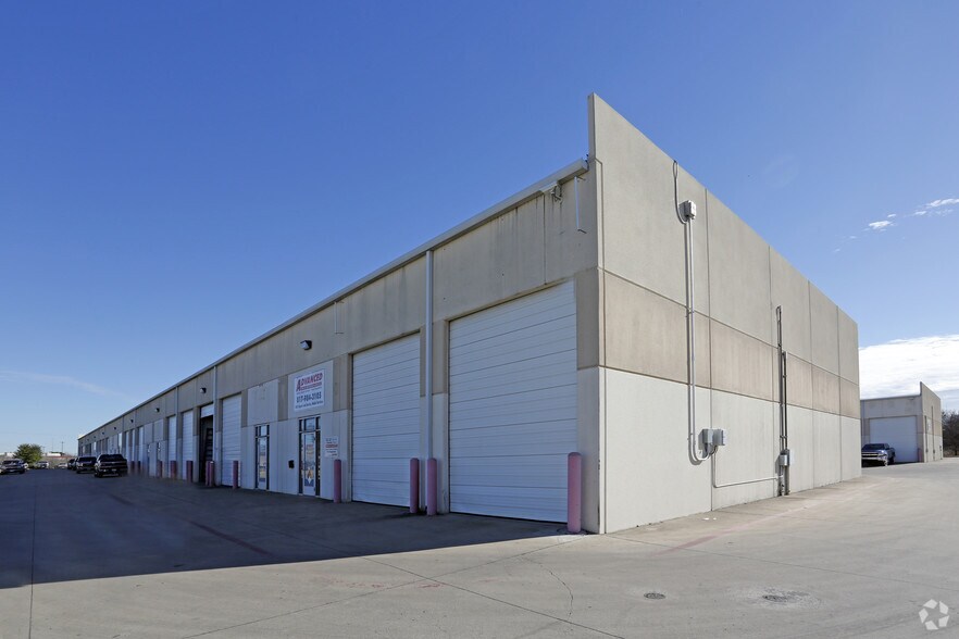 More Photos Of 5317 Superior Pky, Fort Worth Unknown For Lease