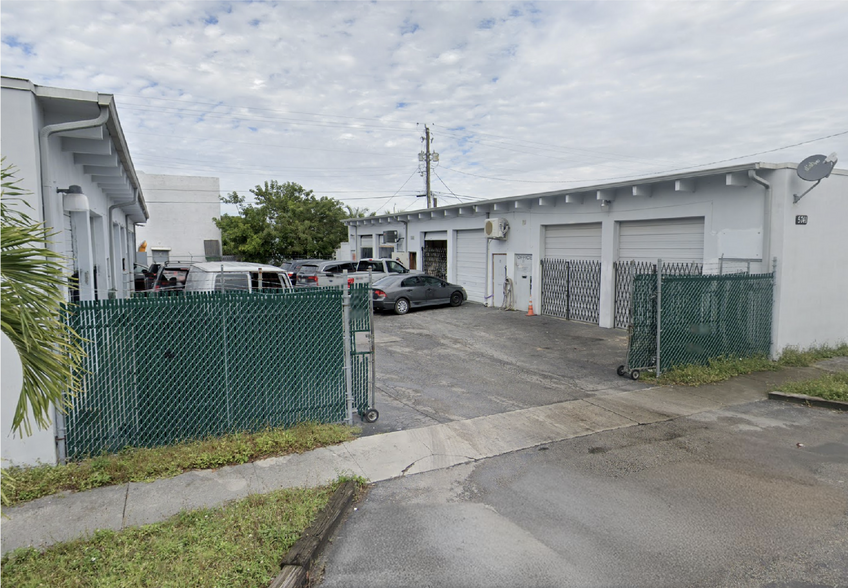 Primary Photo Of 5741 Dawson St, Hollywood Warehouse For Lease