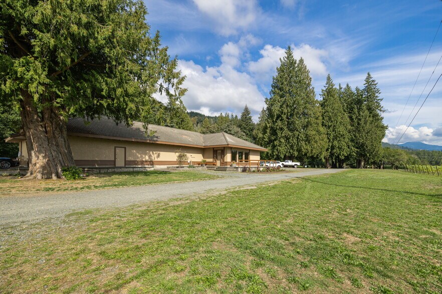 More Photos Of 4290 Mt Baker hwy, Everson Winery Vineyard For Sale