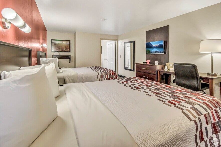 More Photos Of 2210 Highway 6 & 50, Grand Junction Hotel For Sale