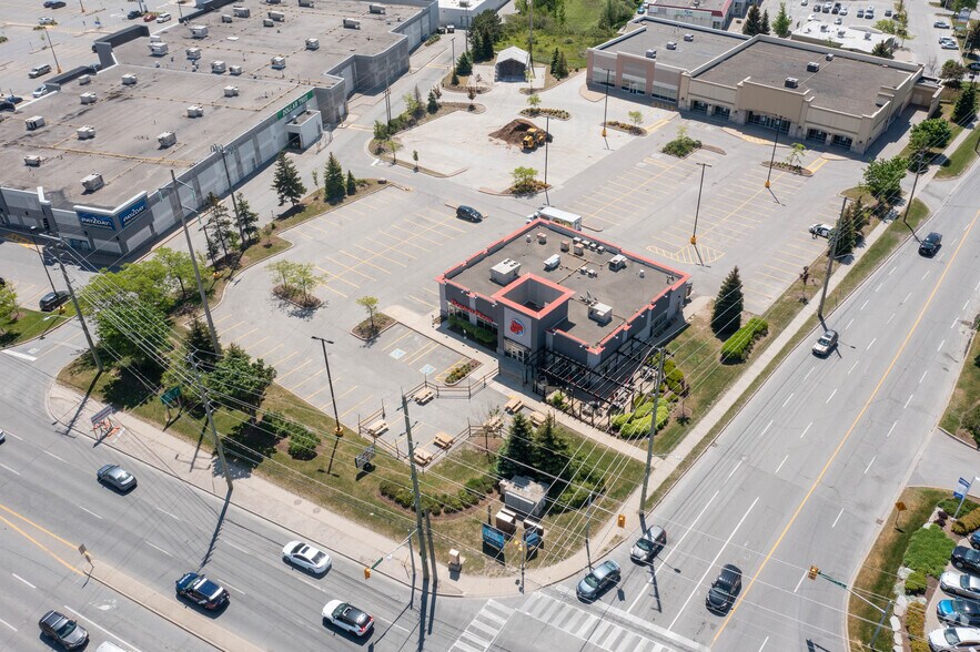 More Photos Of 35 Mapleview Dr W, Barrie Unknown For Lease