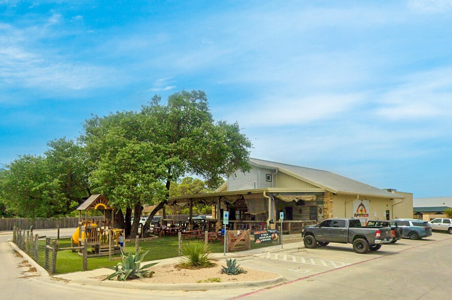 Primary Photo Of 1540 River Rd, Boerne Fast Food For Sale