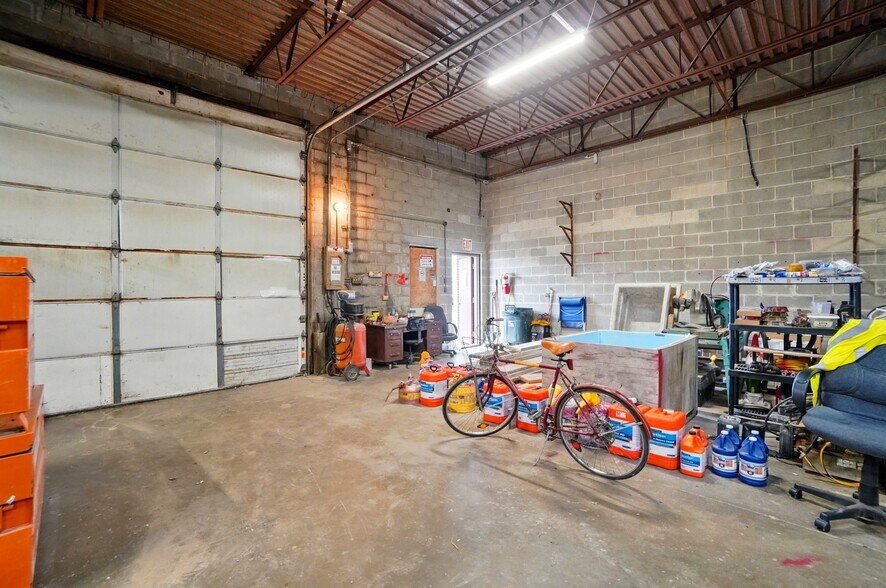 More Photos Of 2300 Ome Ave, Dayton Warehouse For Sale
