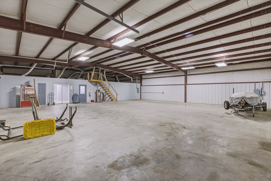 More Photos Of 32402 Tamina Rd, Magnolia Warehouse For Sale