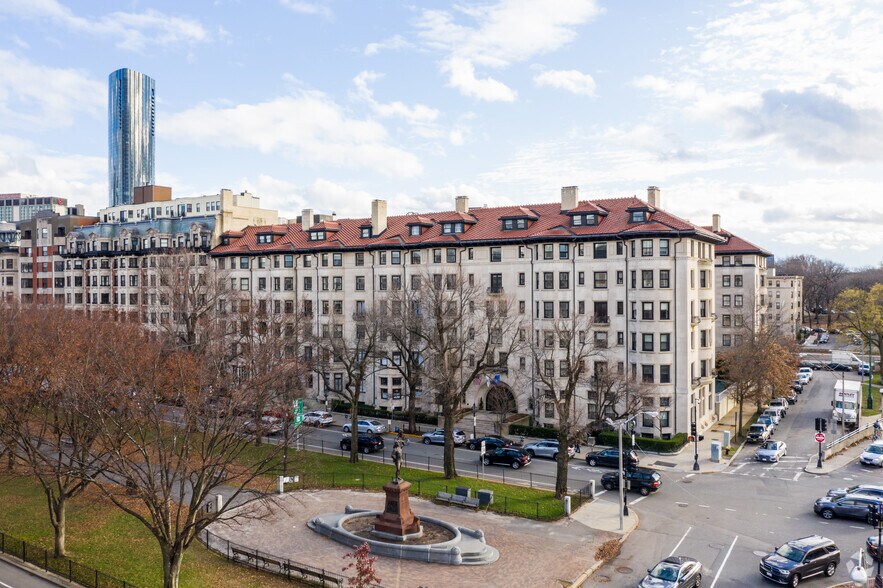 More Photos Of 400 Commonwealth Ave, Boston Medical For Lease