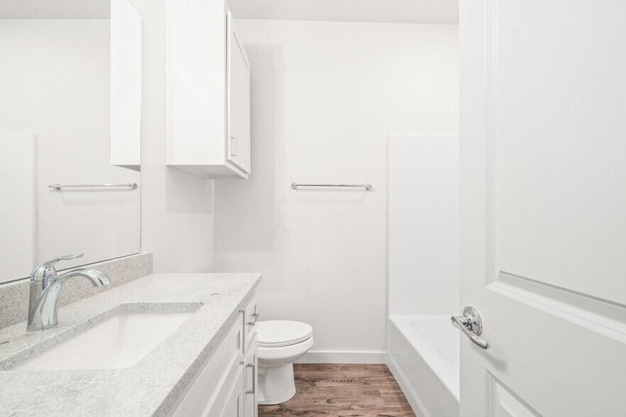 More Photos Of 10911 Albany Ave, Lubbock Specialty For Sale