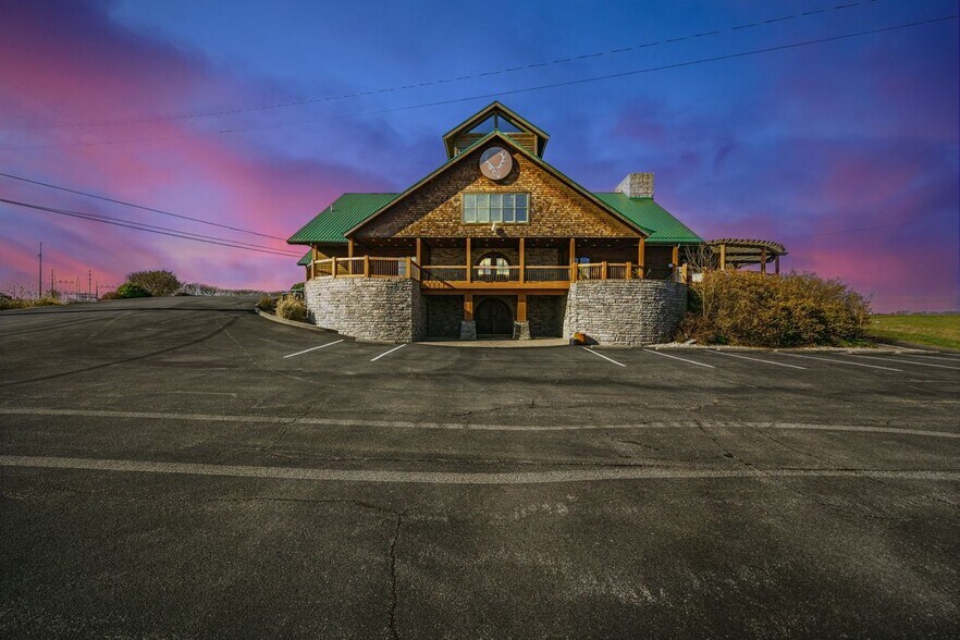 More Photos Of 150 Highway 330, Owenton Winery Vineyard For Sale