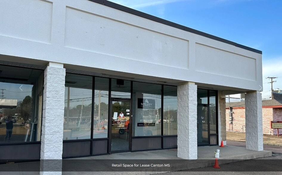 More Photos Of 1150 E Peace St, Canton Unknown For Lease