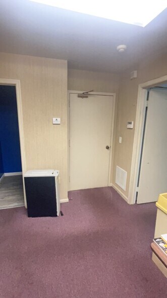 More Photos Of , Rockville Office For Sale