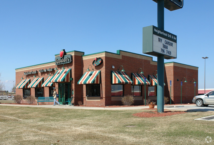 Primary Photo Of 718 Perry Ave, Big Rapids Restaurant For Sale