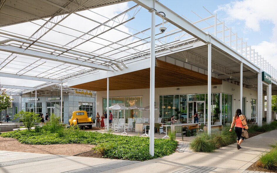 More Photos Of 600 N Shepherd Dr, Houston Unknown For Lease