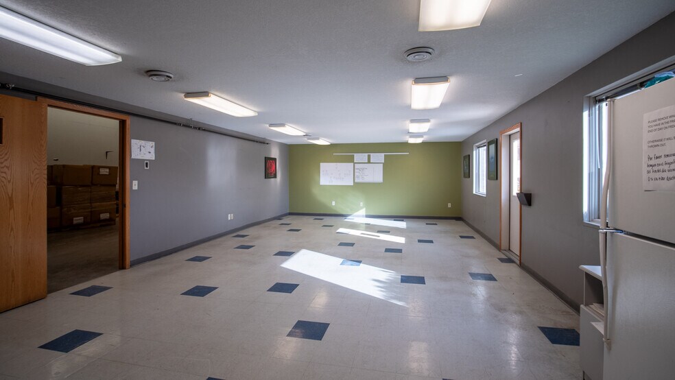 More Photos Of 5140 Moundview Dr, Red Wing Manufacturing For Lease