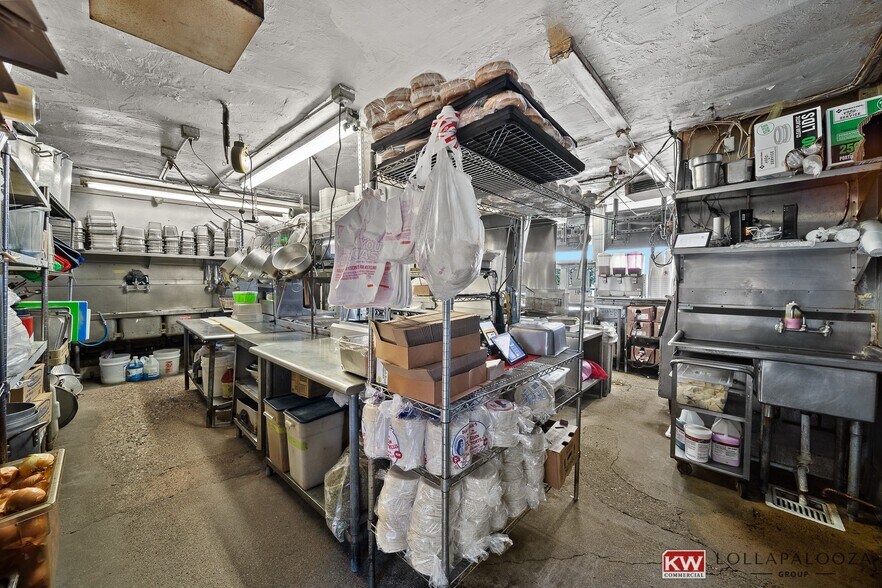 More Photos Of 14604 Pacific Ave, Baldwin Park Restaurant For Sale